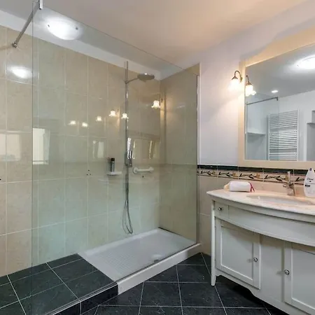 Palazzo Teatro Vecchio - Appartement *